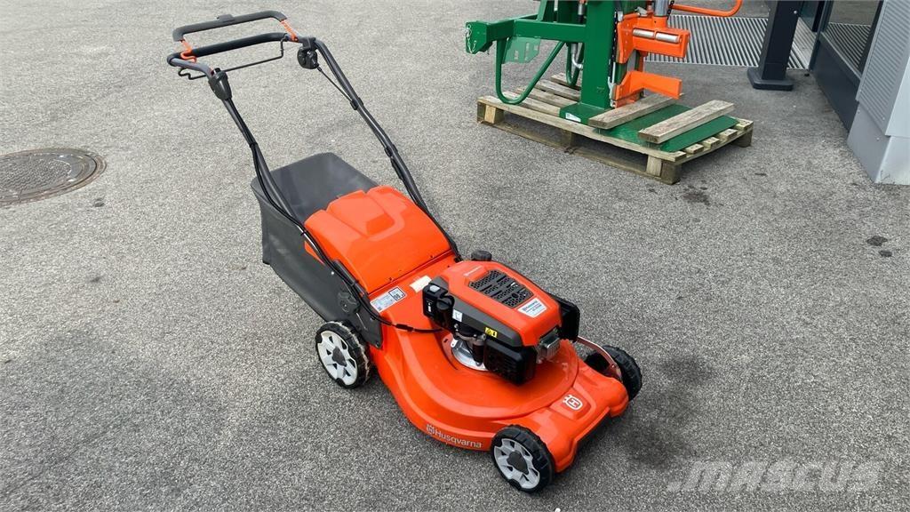 Husqvarna LC 353VE Tractores corta-césped