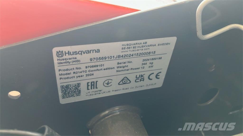 Husqvarna R 214TC Otras máquinas de jardinería y limpieza urbana