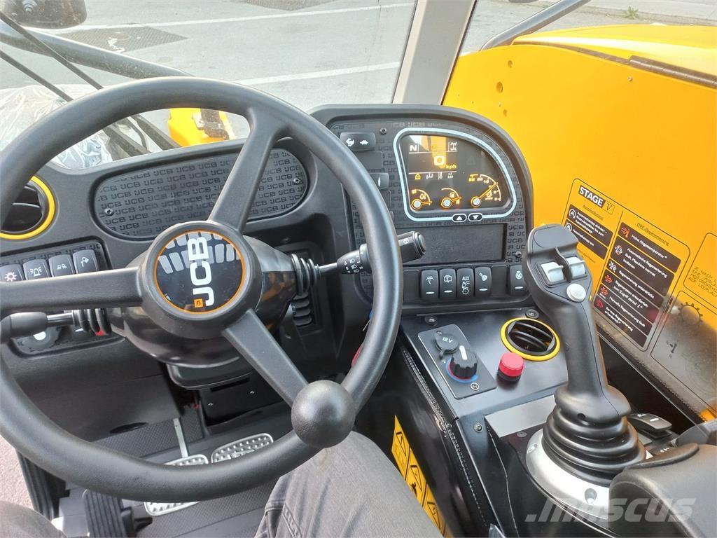 JCB AgriPlus 525-60 Carretillas telescópicas