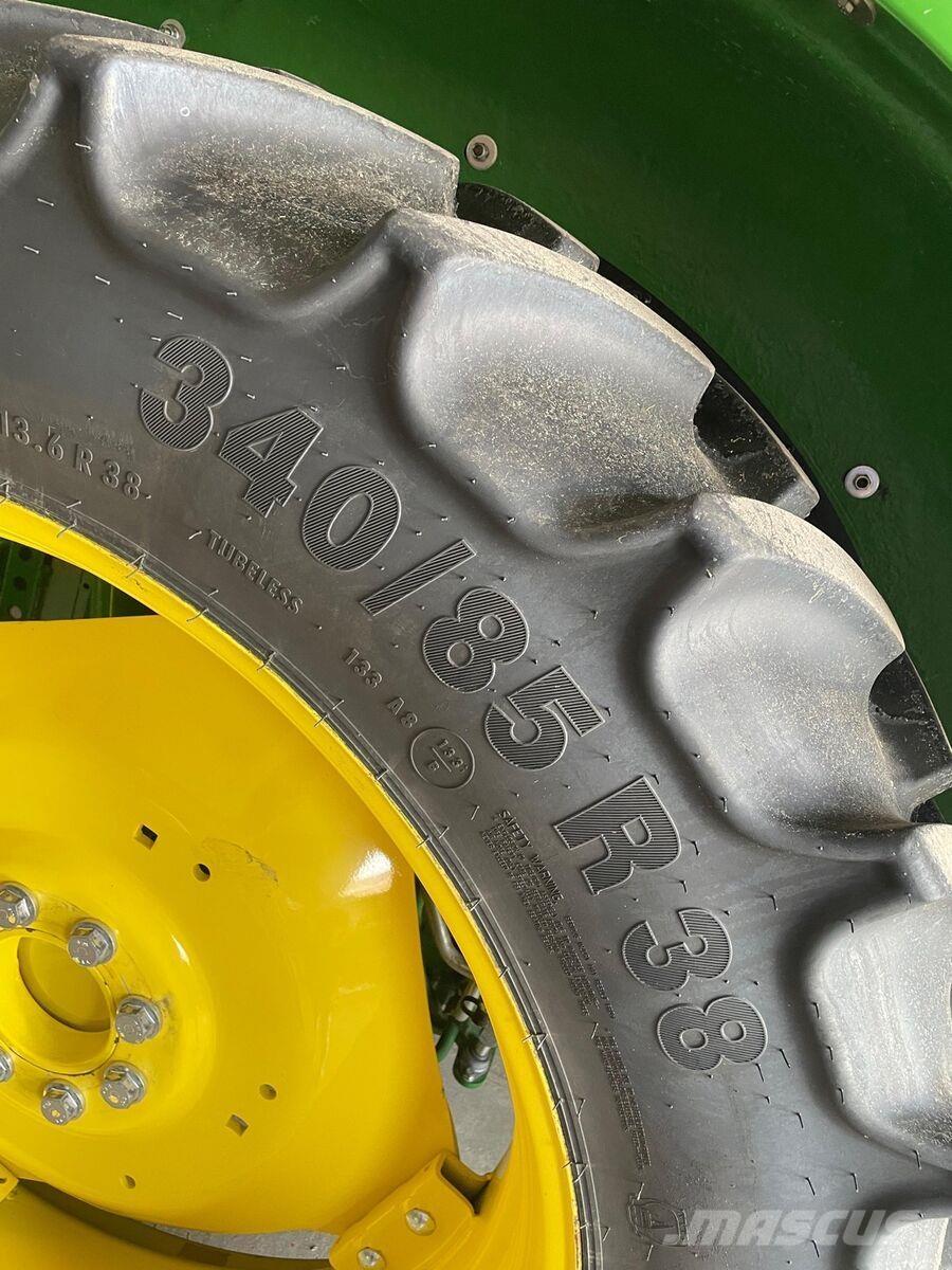 John Deere 5100M Tractores