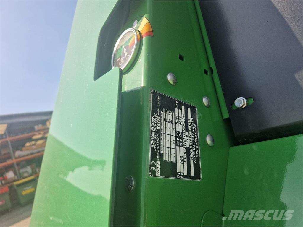 John Deere V451M Empacadoras circular