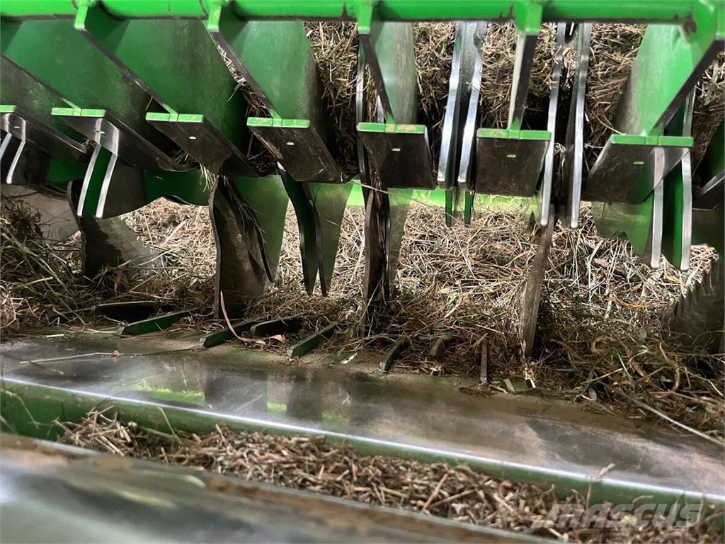 John Deere V451R Empacadoras circular