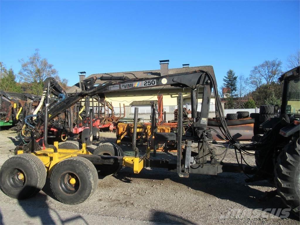 Moheda 7 + FMV 250 Remolques forestales