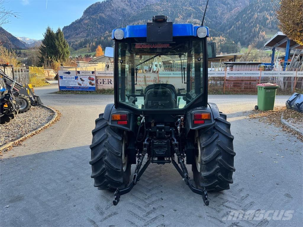 New Holland T3040 Tractores