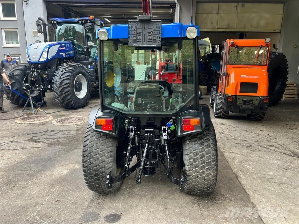 New Holland TCE 55 Tractores