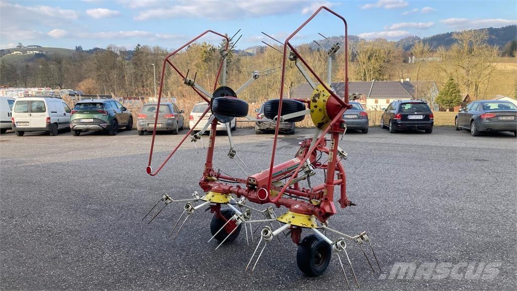 Pöttinger Hit 54N Rastrilladoras y rastrilladoras giratorias