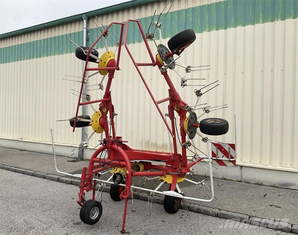 Pöttinger HIT 69 N Rastrilladoras y rastrilladoras giratorias