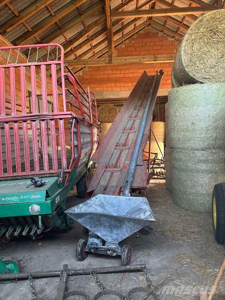 Pöttinger Master Material de transporte