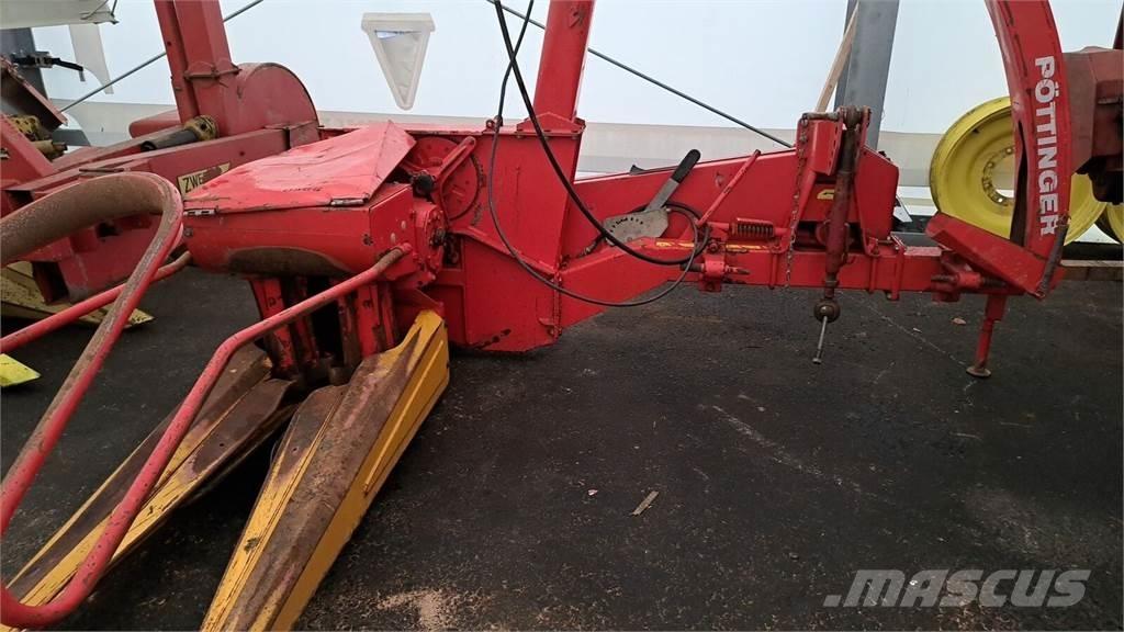 Pöttinger MEX GT Cosechadoras de forraje