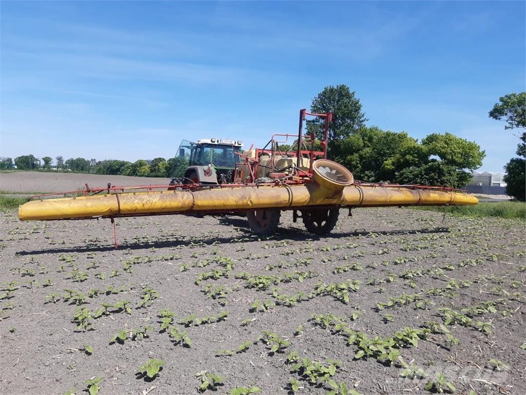 Rau 14 GU Pulverizadores arrastrados