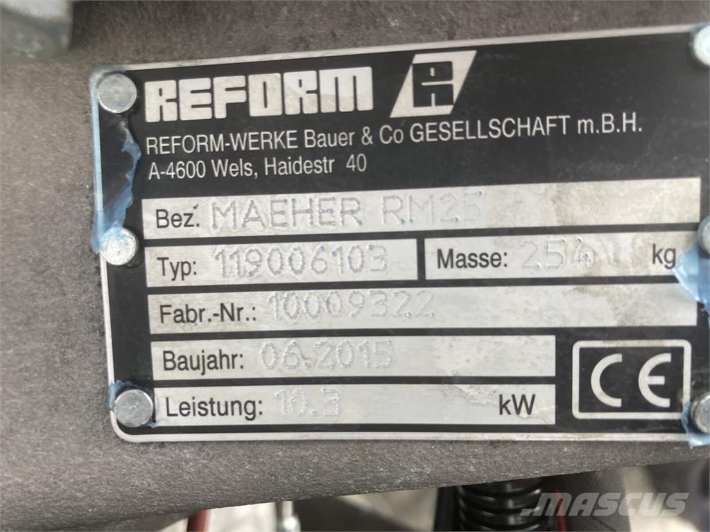 Reform RM 25 Hydro Tractores corta-césped