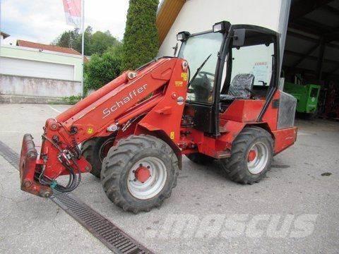 Schäffer 450T Cargadoras y excavadoras frontales