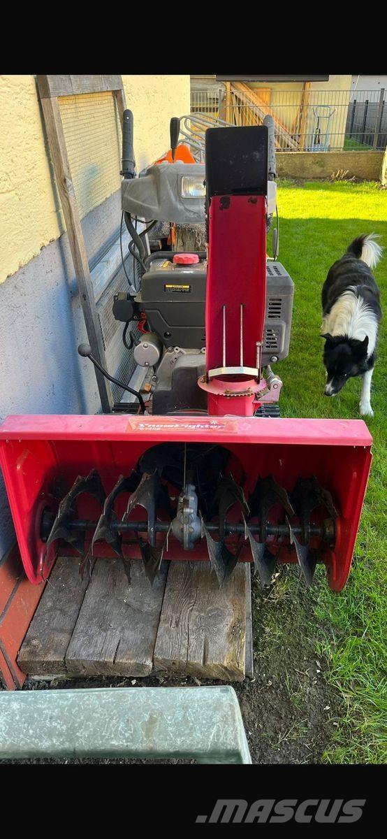  Snow Fighter Otras máquinas de jardinería y limpieza urbana