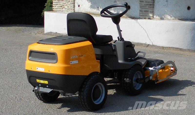 Stiga Park 300 Otras máquinas de jardinería y limpieza urbana