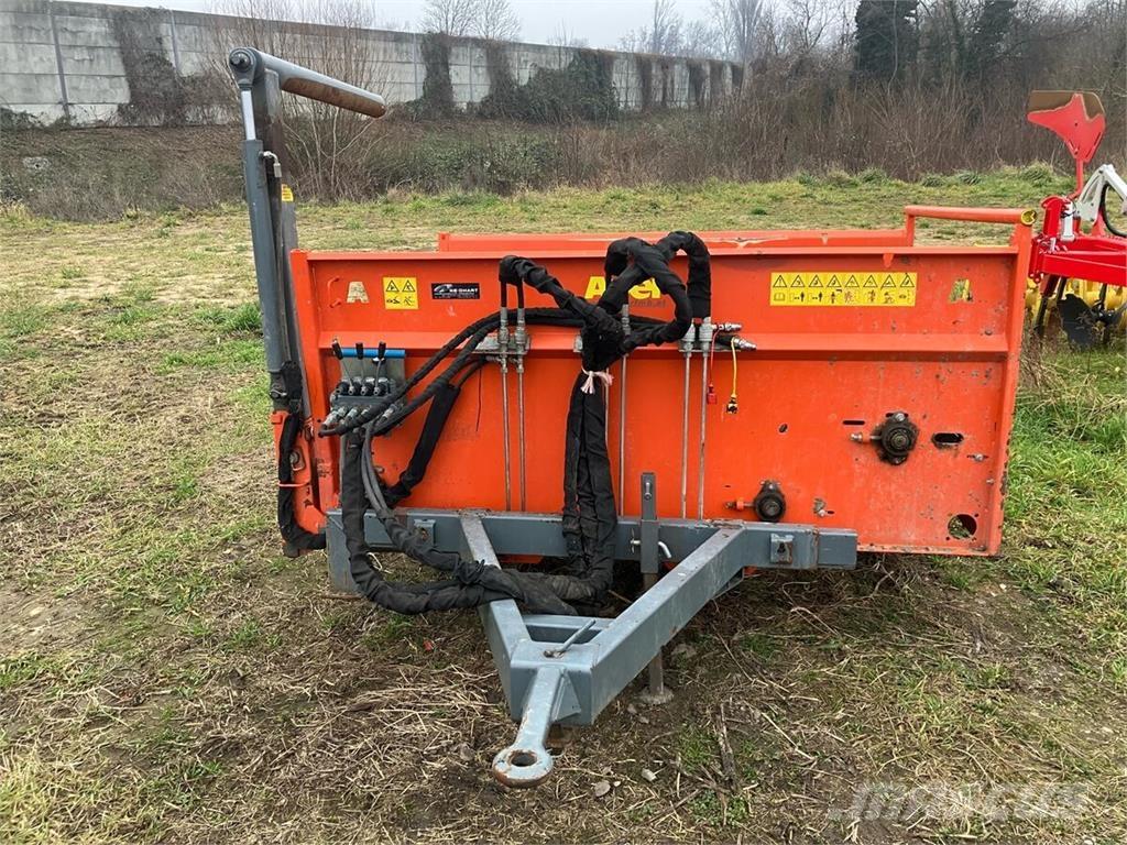  V Otros equipos para cosechadoras de forraje