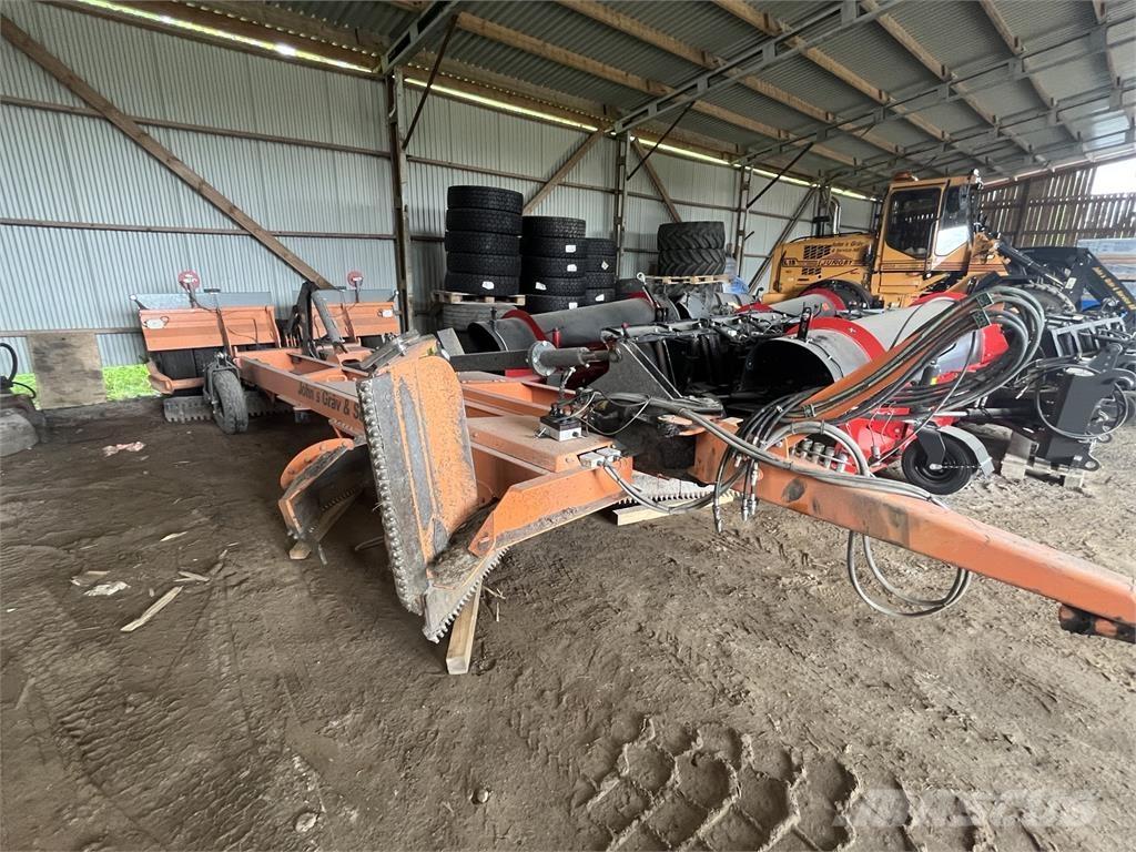 FMG TLN370 Rastras para caminos