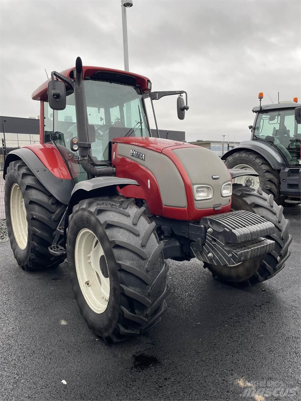 Valtra C150 Tractores