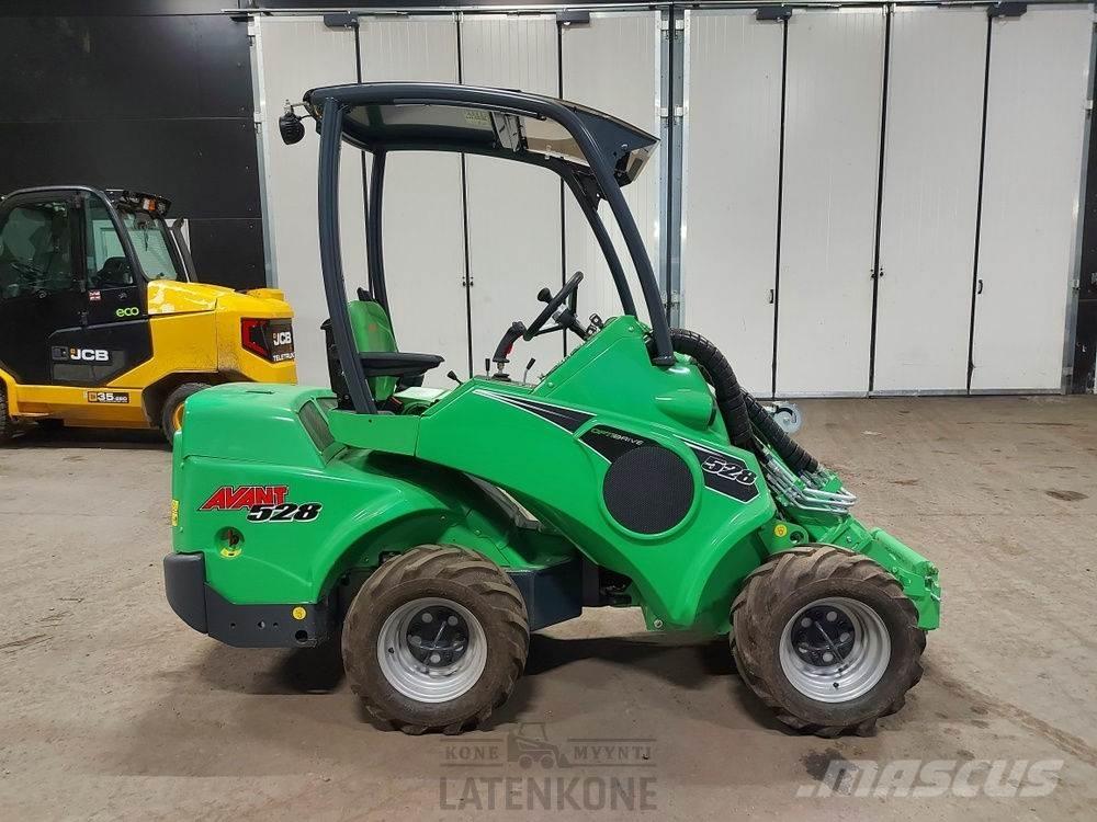 Avant 528 Minicargadoras