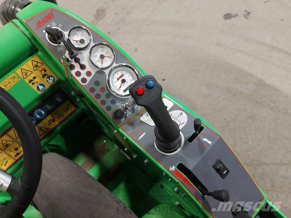 Avant 528 Minicargadoras