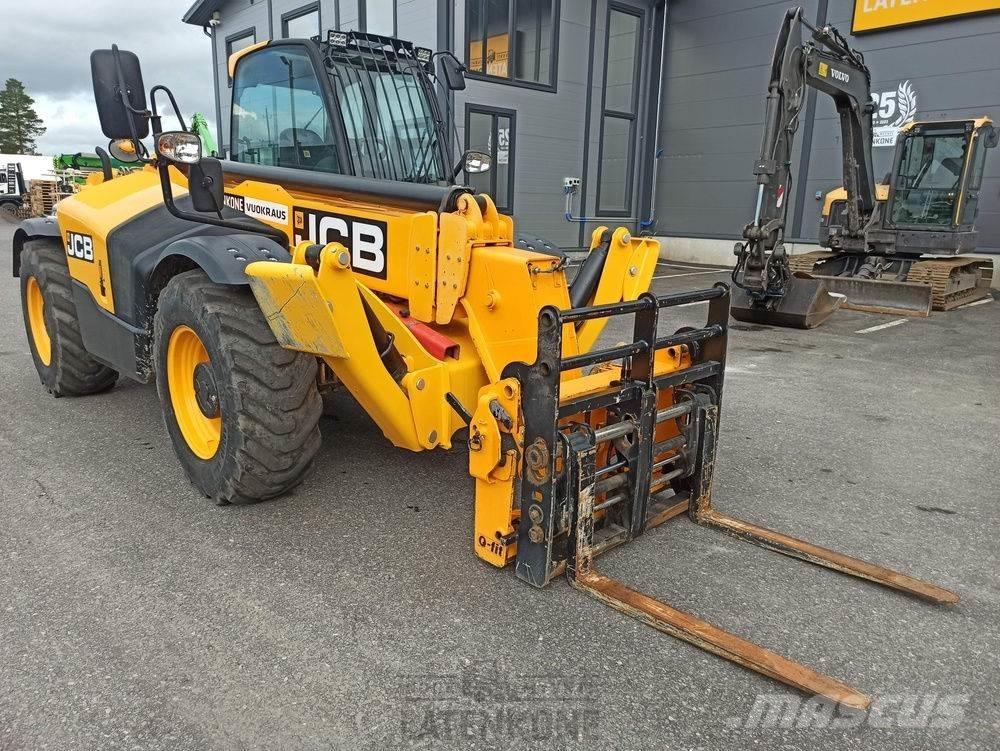 JCB 535-125 kurottaja Carretillas telescópicas