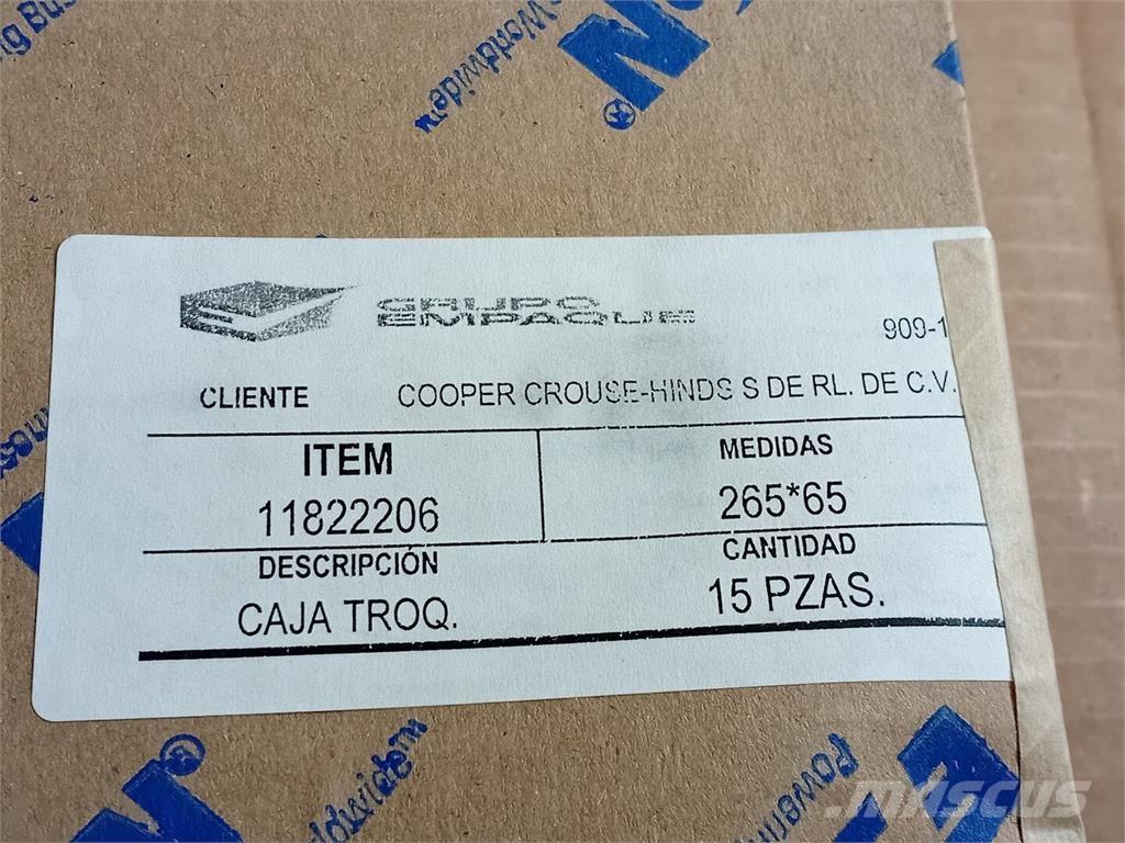 Eaton CM2 Otros