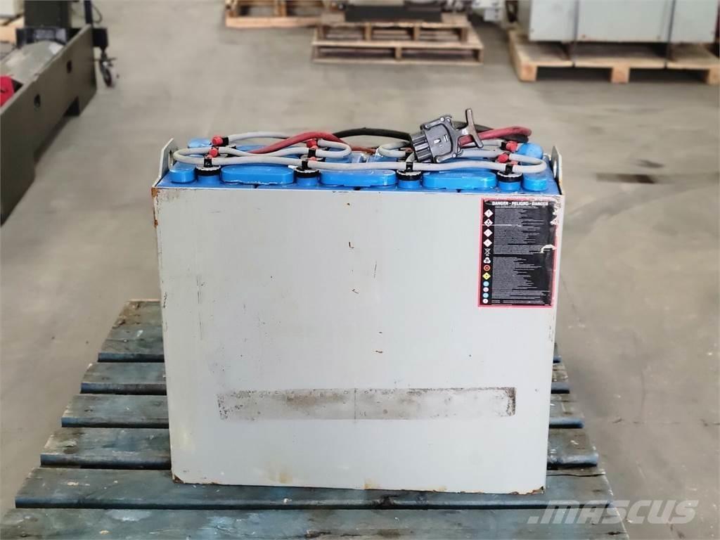 EnerSys E110-7 baterías