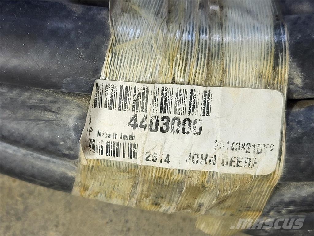 Hitachi 4403000 Otros componentes