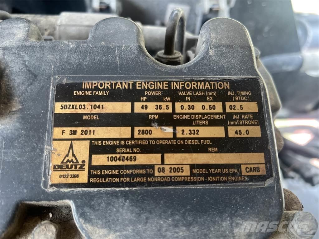 JLG 450AJ Plataformas con brazo de elevación manual