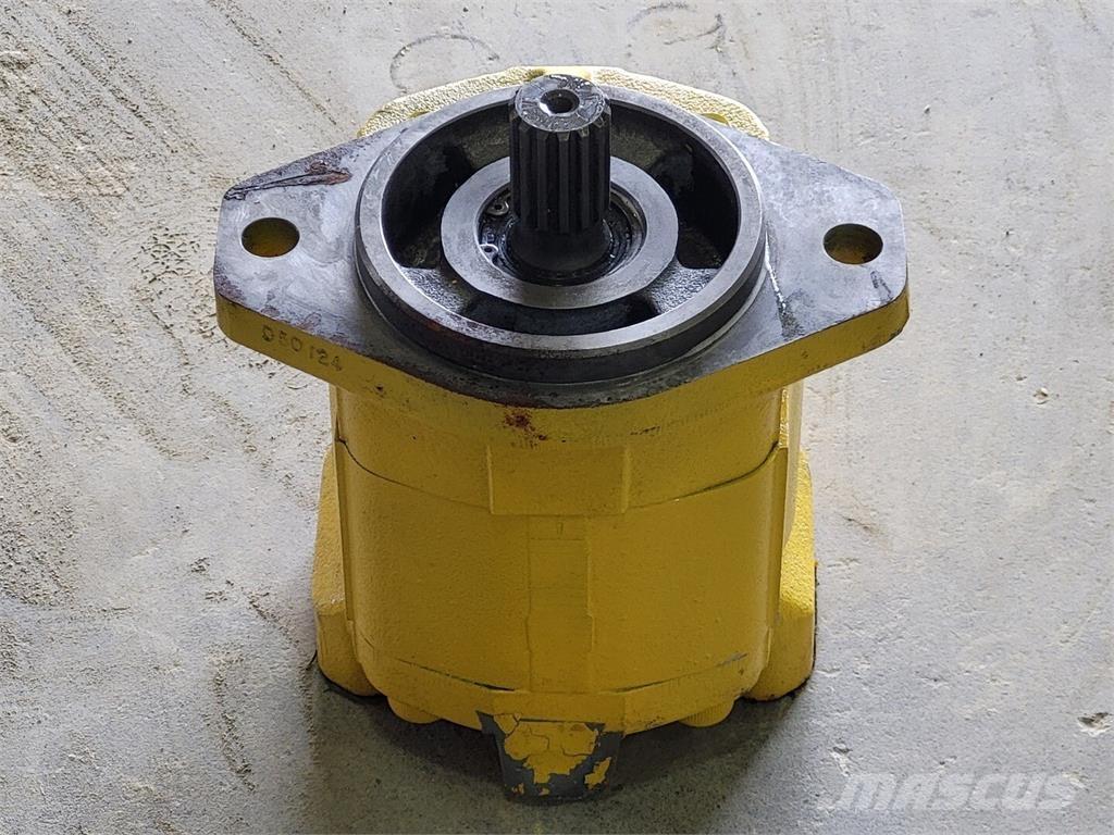 Komatsu 704-30-42140R Bombas de agua