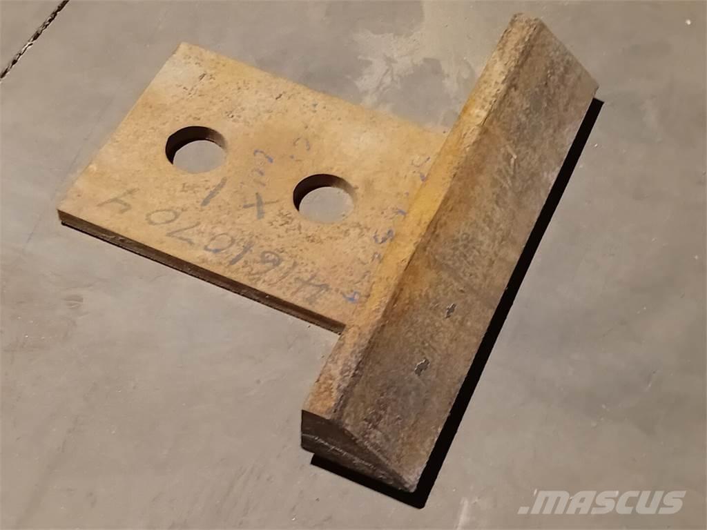 Komatsu PZKV174881 Otros componentes