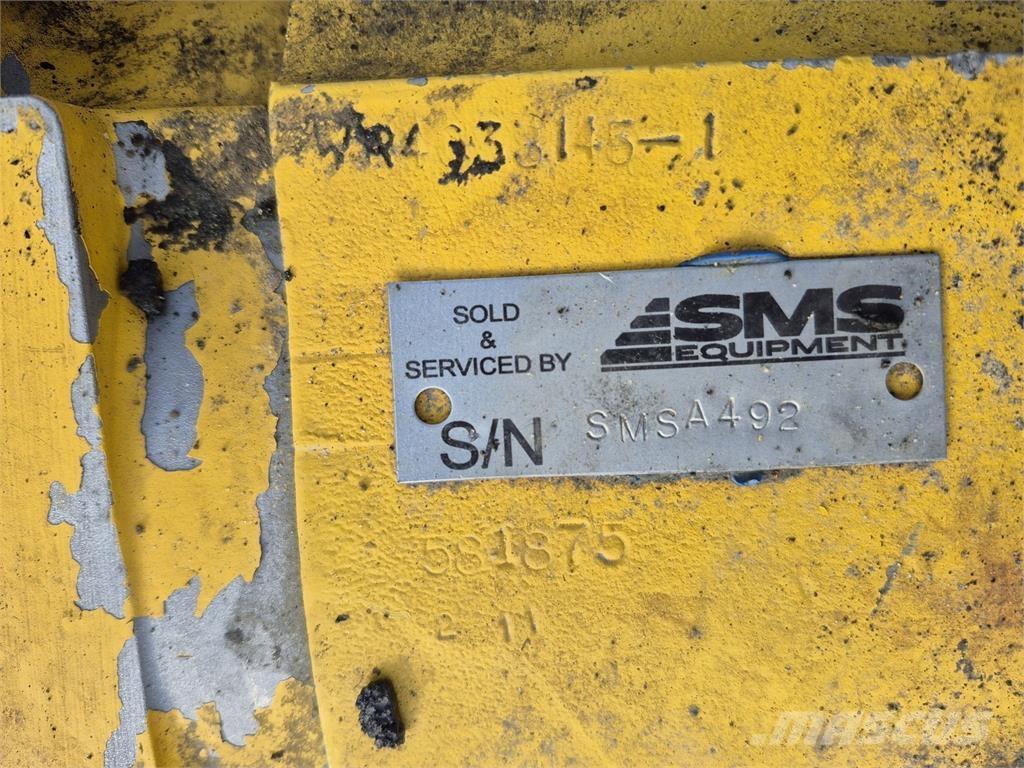 Komatsu R561-13-51030 Camiones articulados