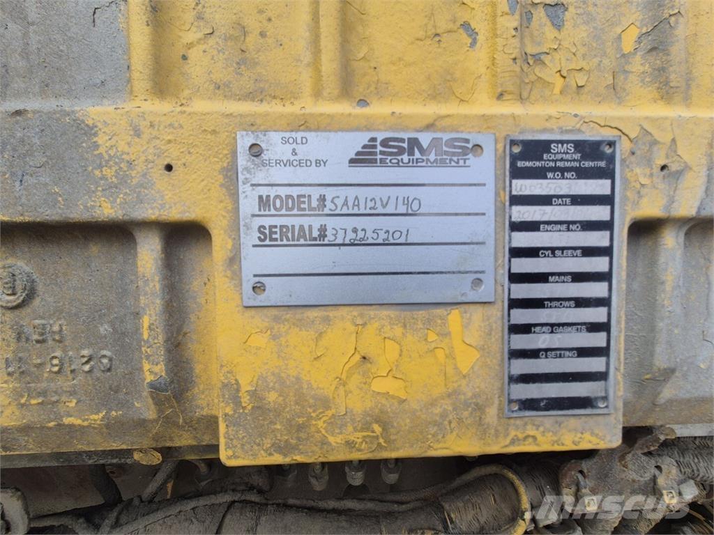 Komatsu SAA12V140 Camiones articulados