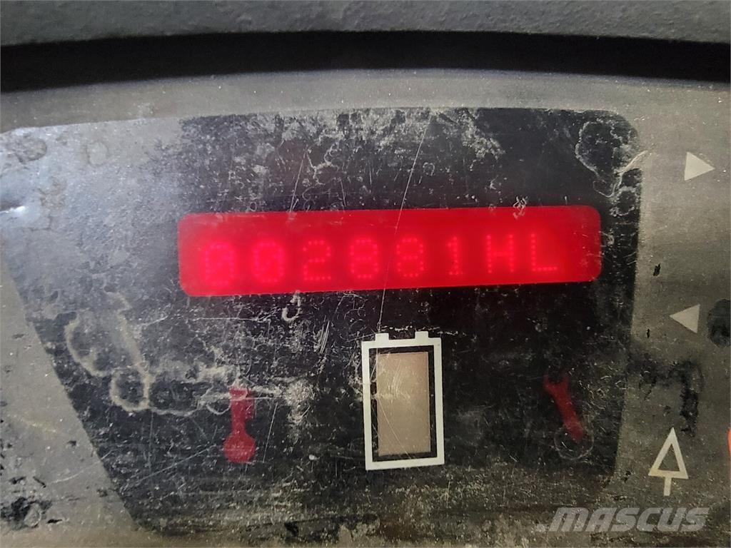 Raymond 425-C40TT Otros