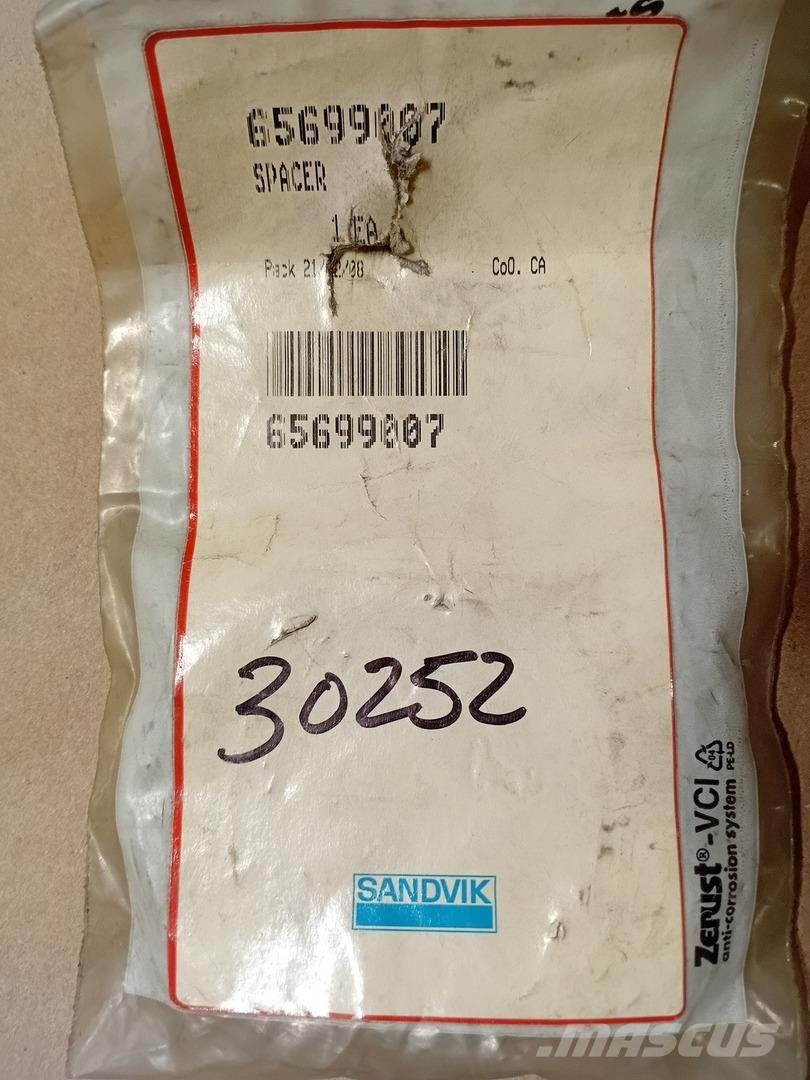 Sandvik DT65699007 Trituradoras