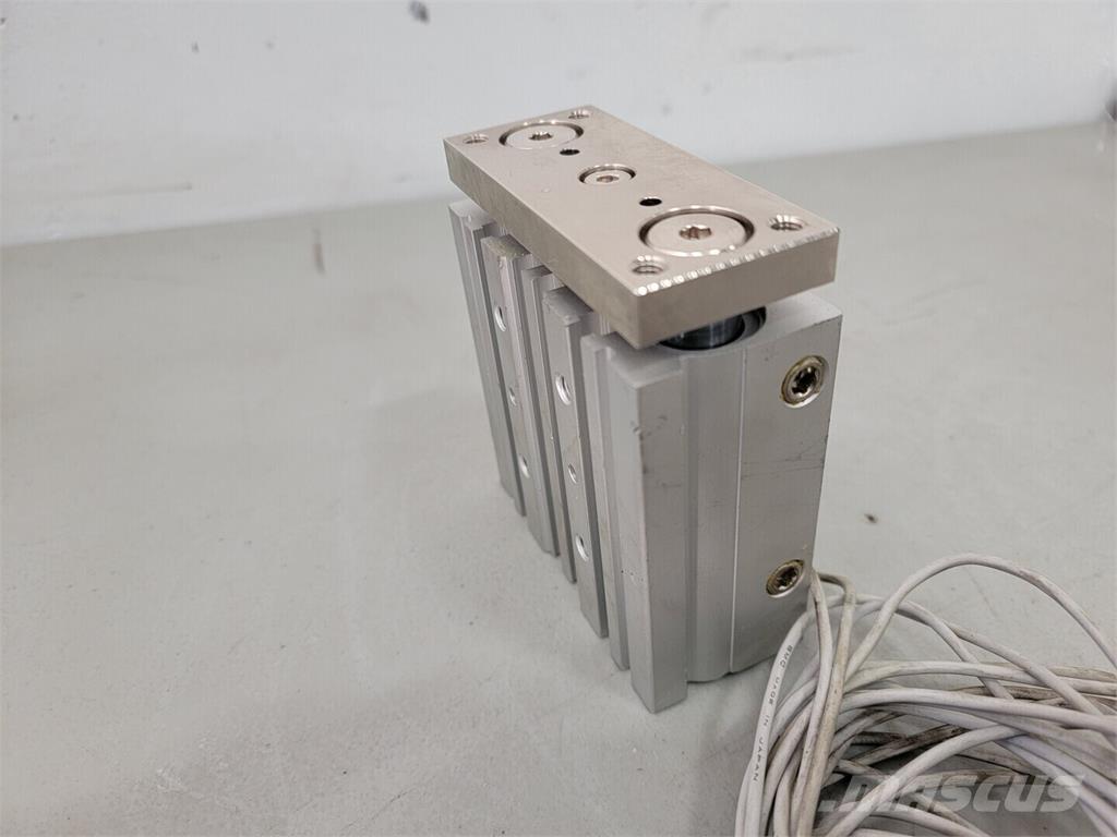 SMC MGPM25-50-Z73L Otros componentes