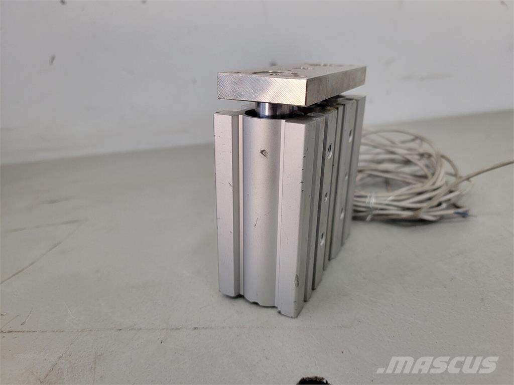 SMC MGPM25-50-Z73L Otros componentes