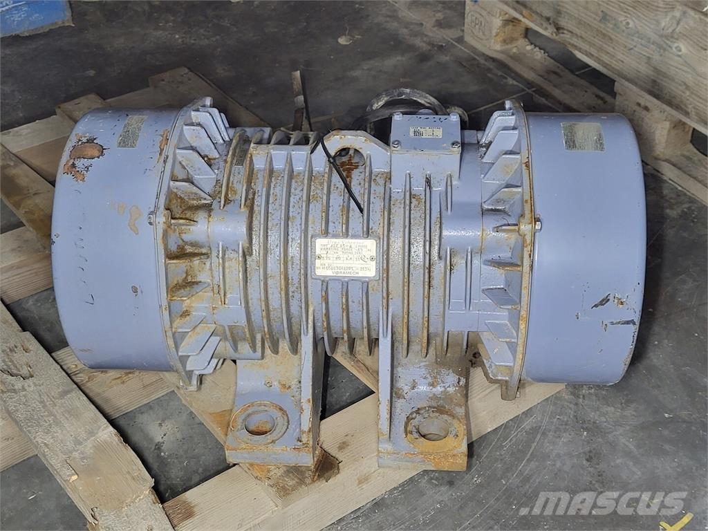  URAS KEE-45-6 Motores industriales