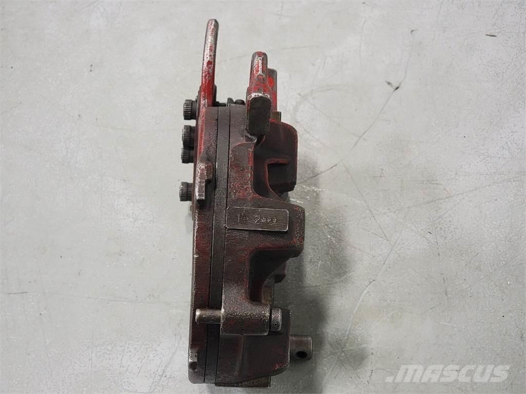  WHEELER-REX 6390 Equipos de tuberías