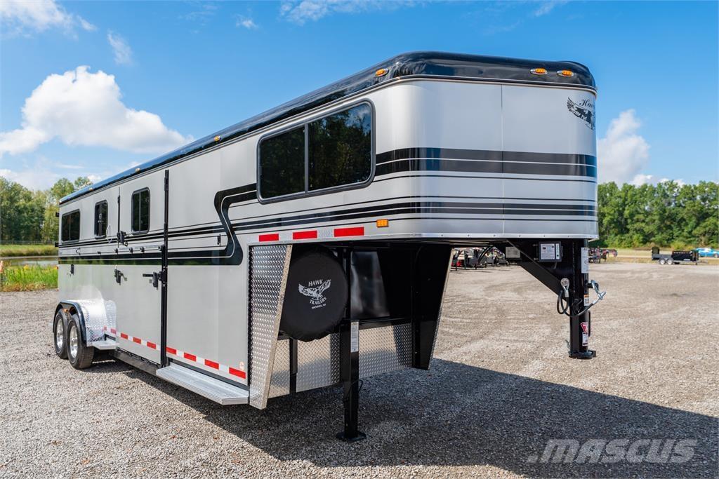 Hawk 135E Semirremolques de ganado