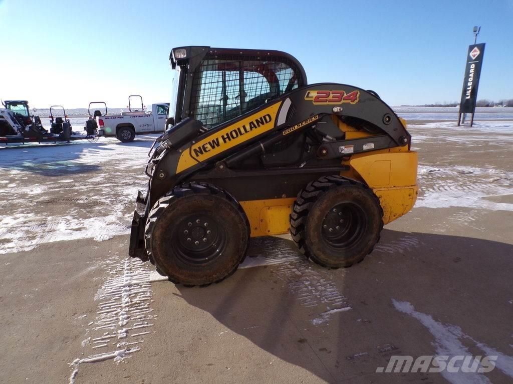 New Holland L234 Otros