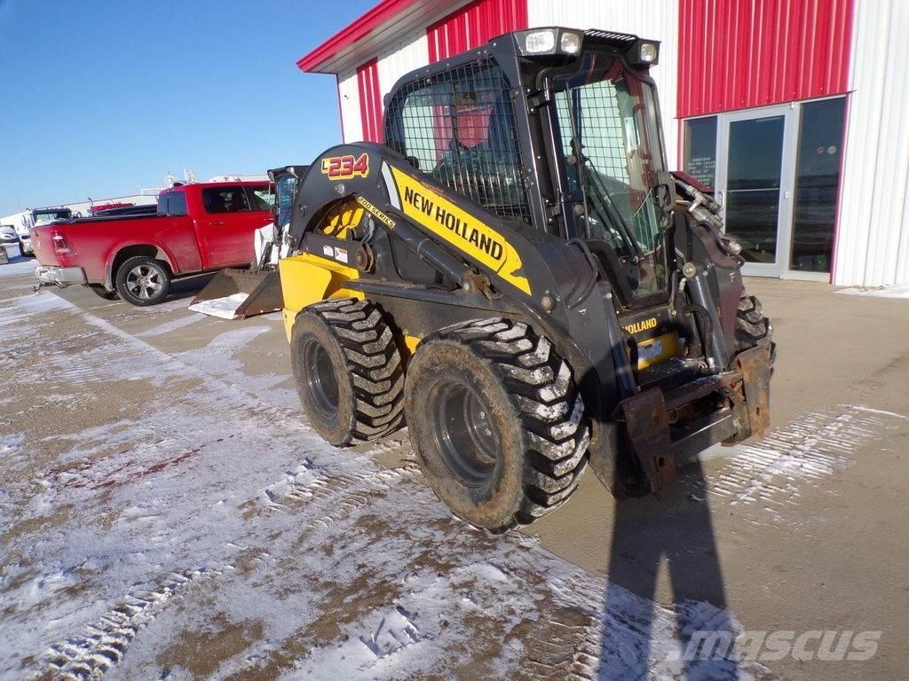 New Holland L234 Otros