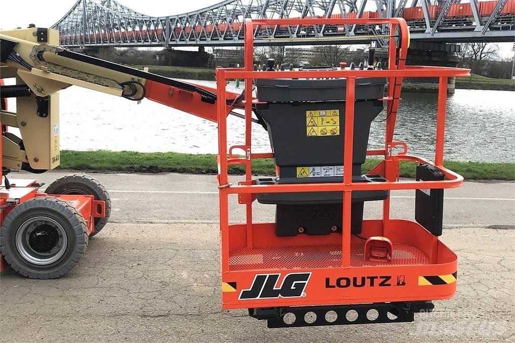 JLG E300AJP Otras plataformas elevadoras