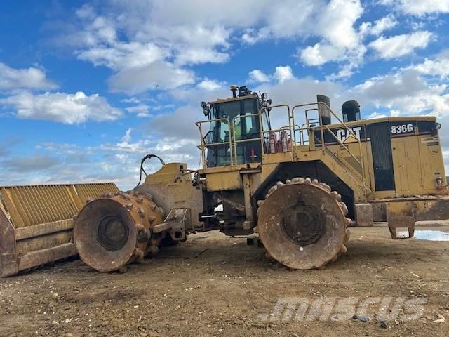CAT 836G Compactadoras de suelo