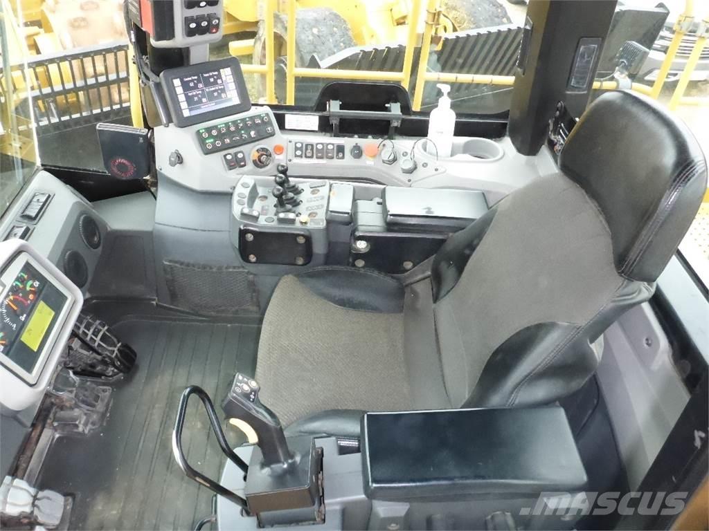 CAT 988K Cargadoras sobre ruedas