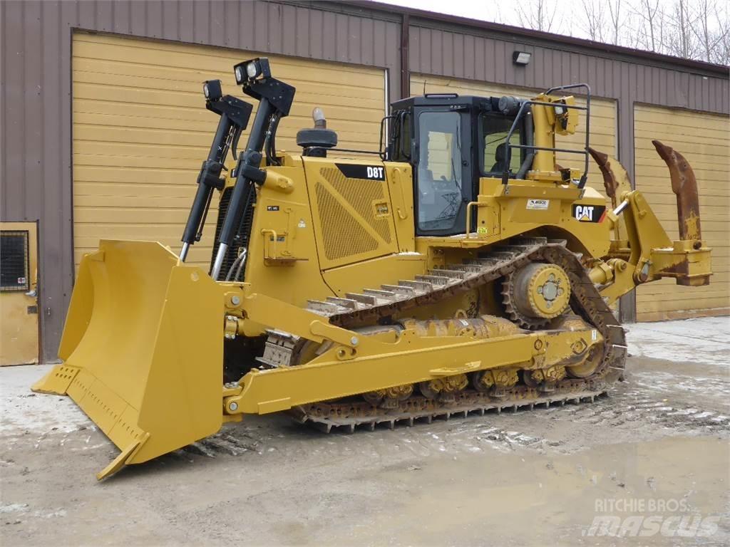 CAT D8T Buldozer sobre oruga