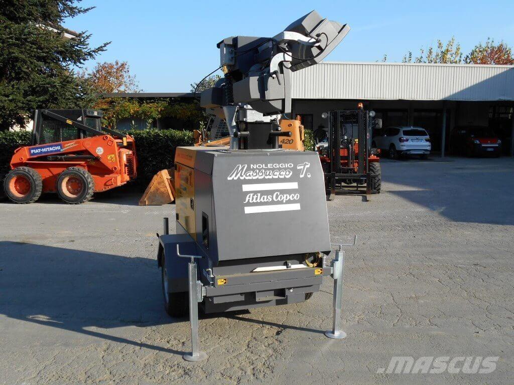 Atlas Copco QLT H 50 Torres de iluminación