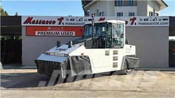 Bomag BW 24 R Compactadoras de suelo