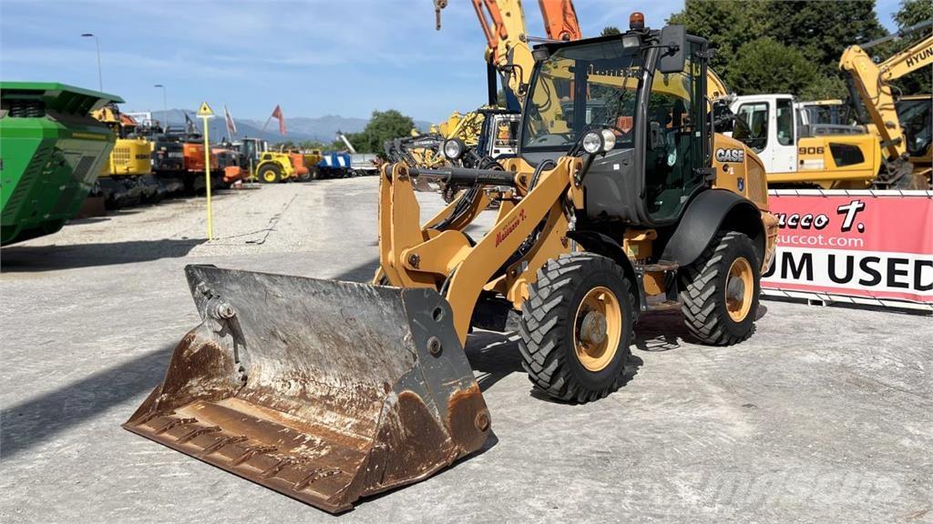 CASE 221F 4x4 Cargadoras sobre ruedas