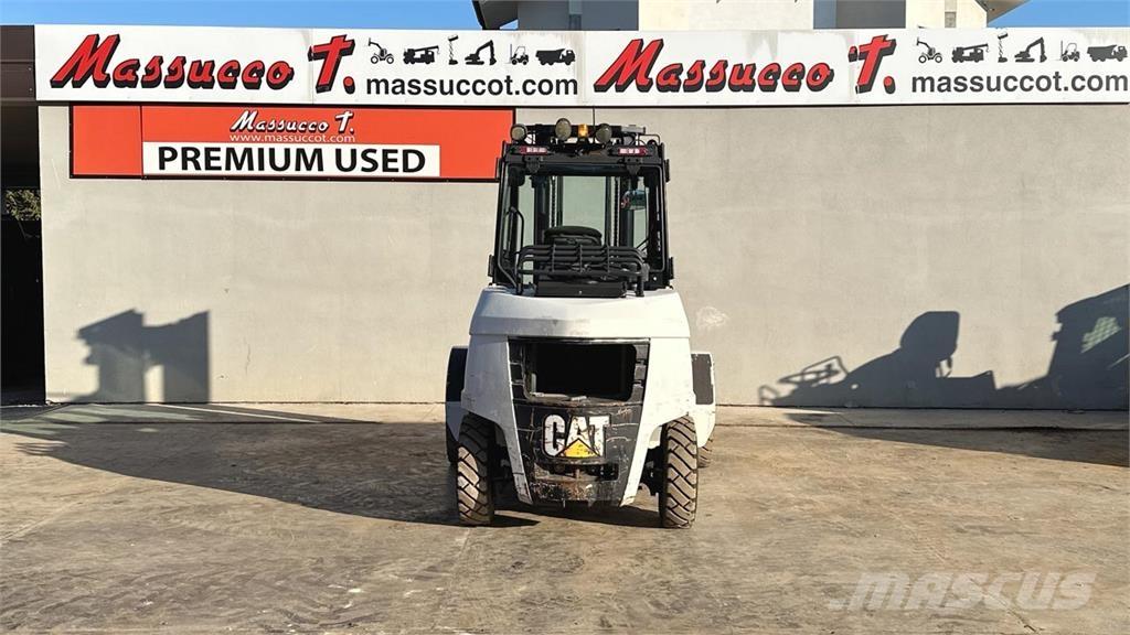 CAT DP50 CN Camiones diesel