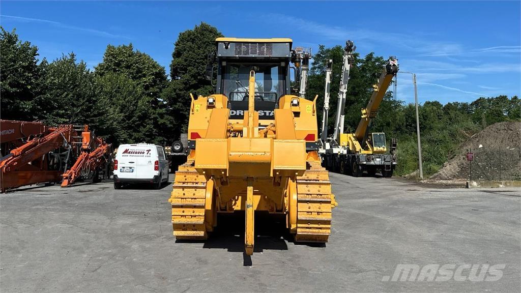 Dressta TD-25M Buldozer sobre oruga